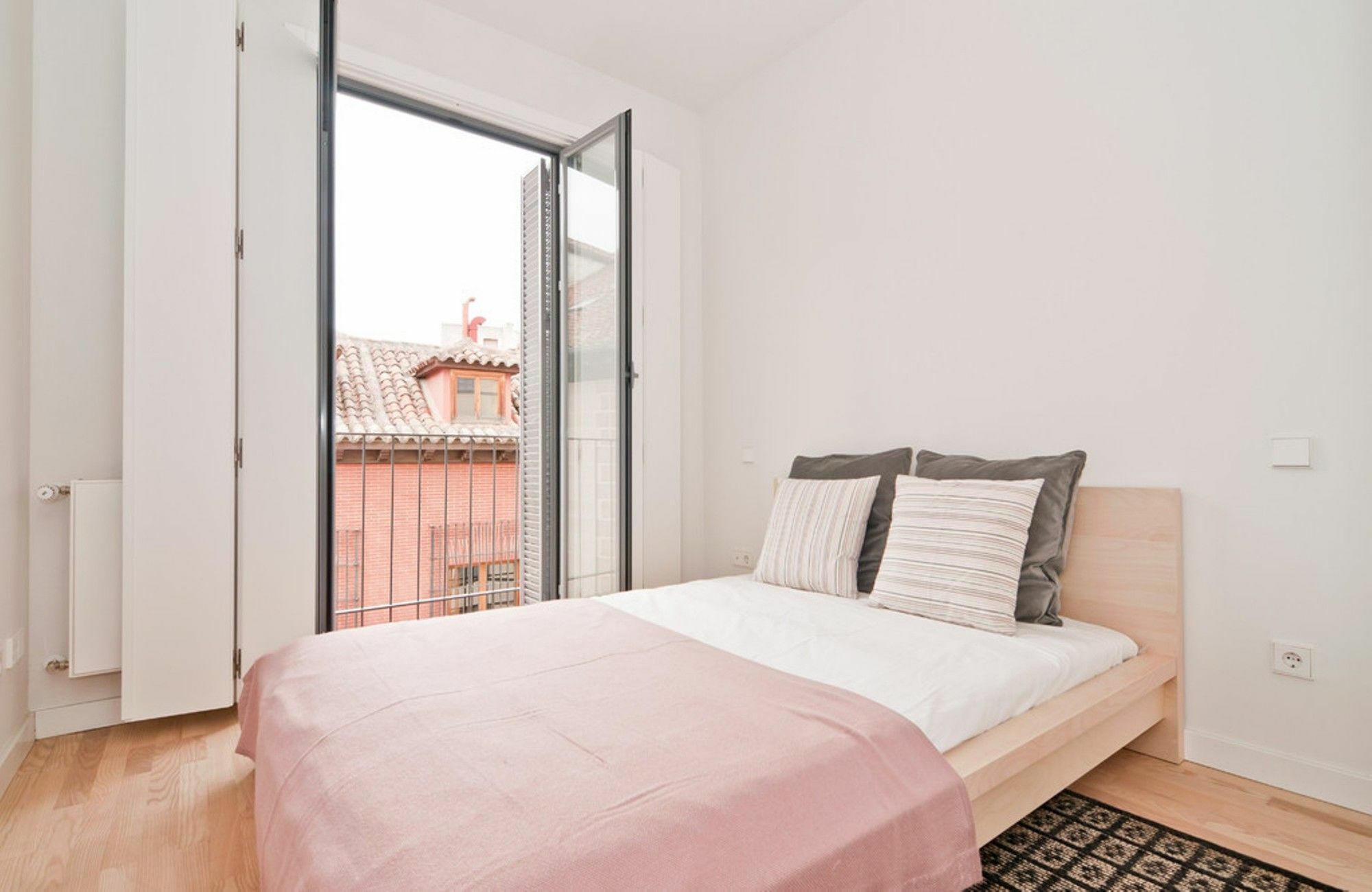 Smartrental Madrid Puerta Del Sol Extérieur photo